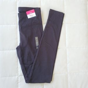 NWT
Flirtitude black leggings women's/Jr size XS
